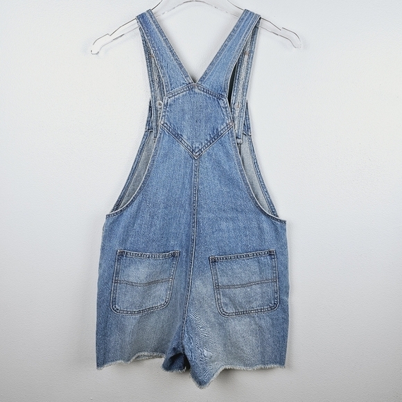 Old Navy #879544 Denim Shortalls for Girls NWT, size XL (14-16) - Picture 3 of 8